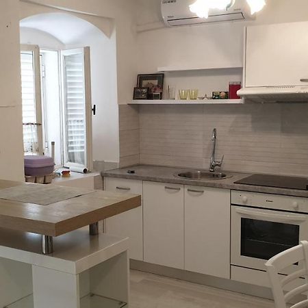 Ulica Dvori Narca 12 Apartment 4+2 Per. Башка Экстерьер фото